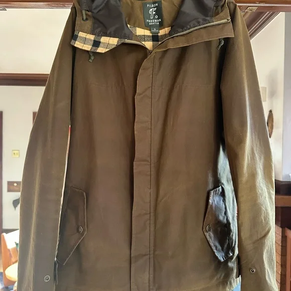 Filson X Freeman Seattle Raincoat in Dark Earth Cover Cloth Size Small